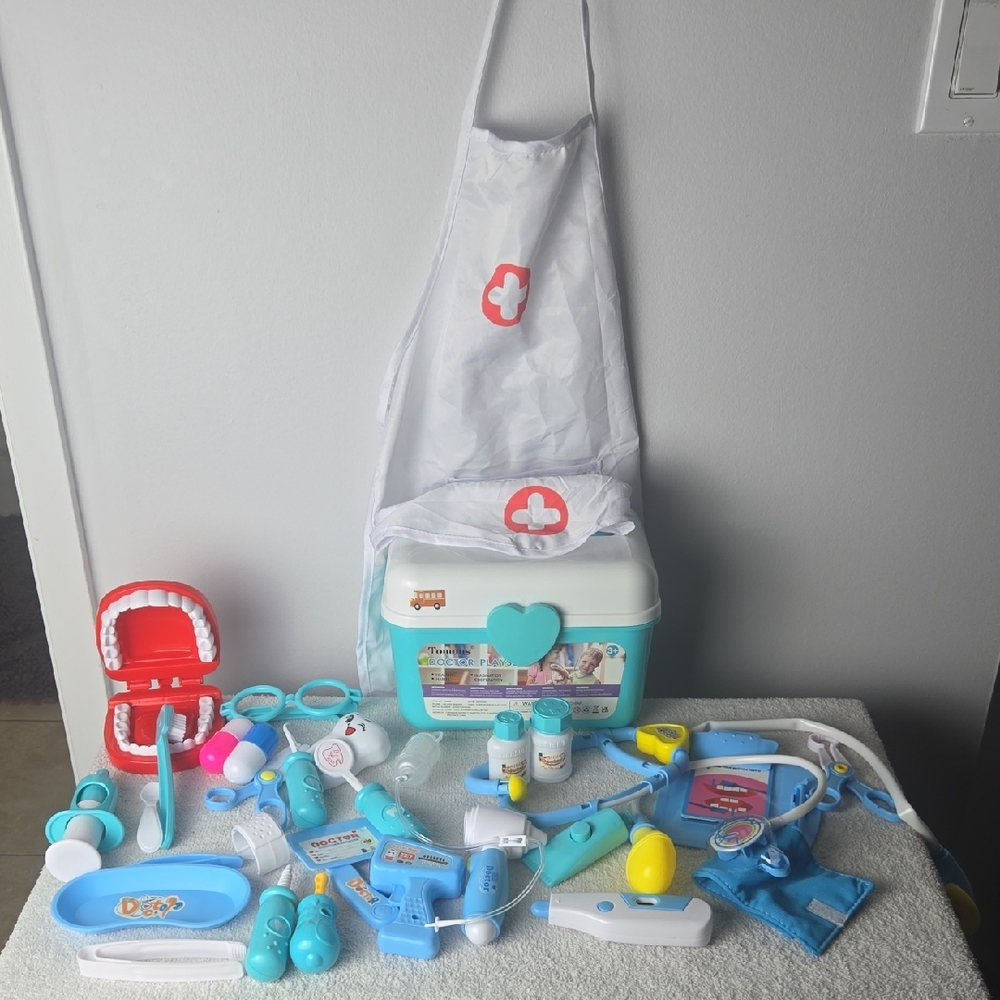 Kids Doctor Playset with Apron